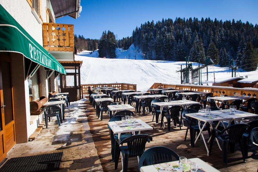 Hotel Restaurant La Darbella Ле-Русс Екстер'єр фото
